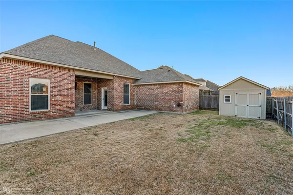 $335,000 | 214 Apalachee Way, Bossier City, LA 71111