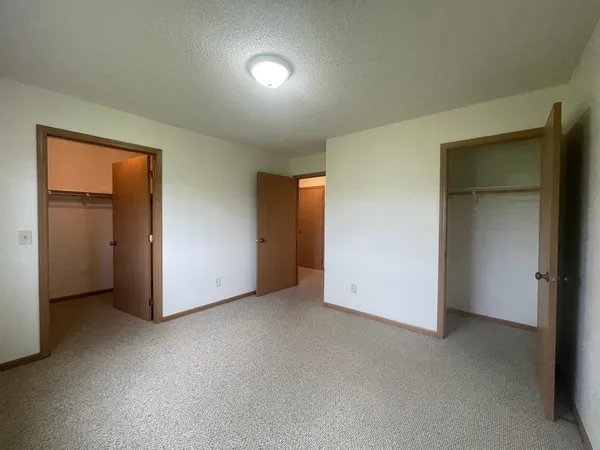 $200,000 | 316 A 2nd Street Northeast, Bertha, MN 56437