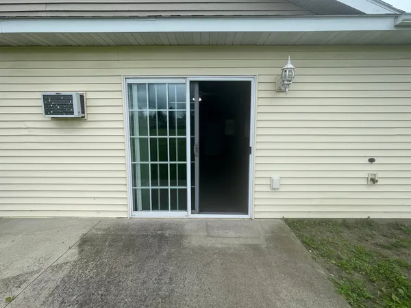 $200,000 | 316 A 2nd Street Northeast, Bertha, MN 56437