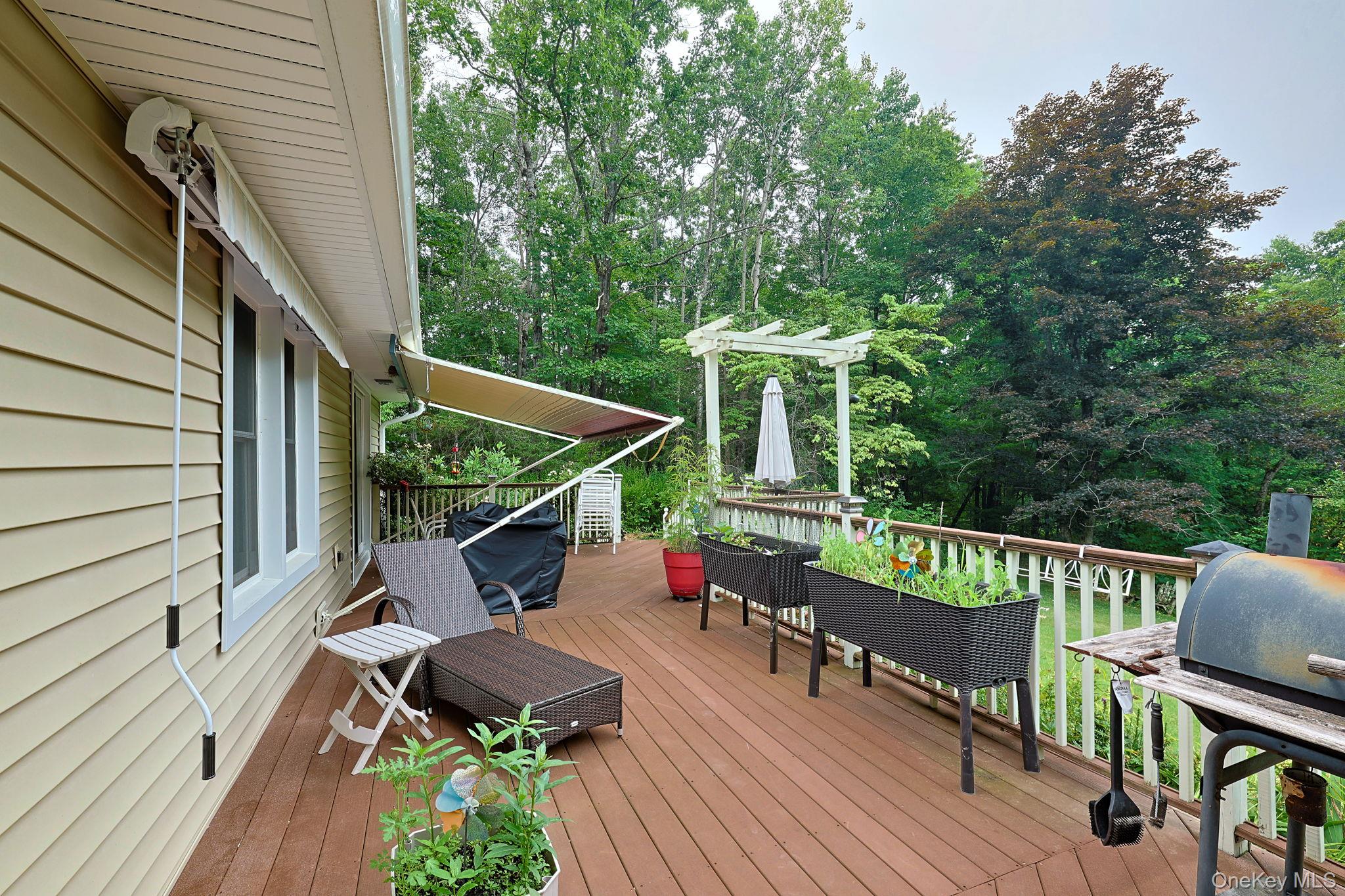 408 Field Road Red Hook, NY 12571 - Photo 12 of 33