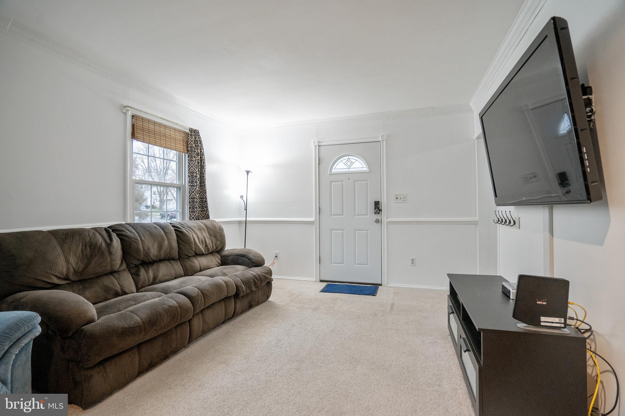 1241 Seven Oaks Road Baltimore, MD 21227 - Photo 20 of 40 Gallery Image 20