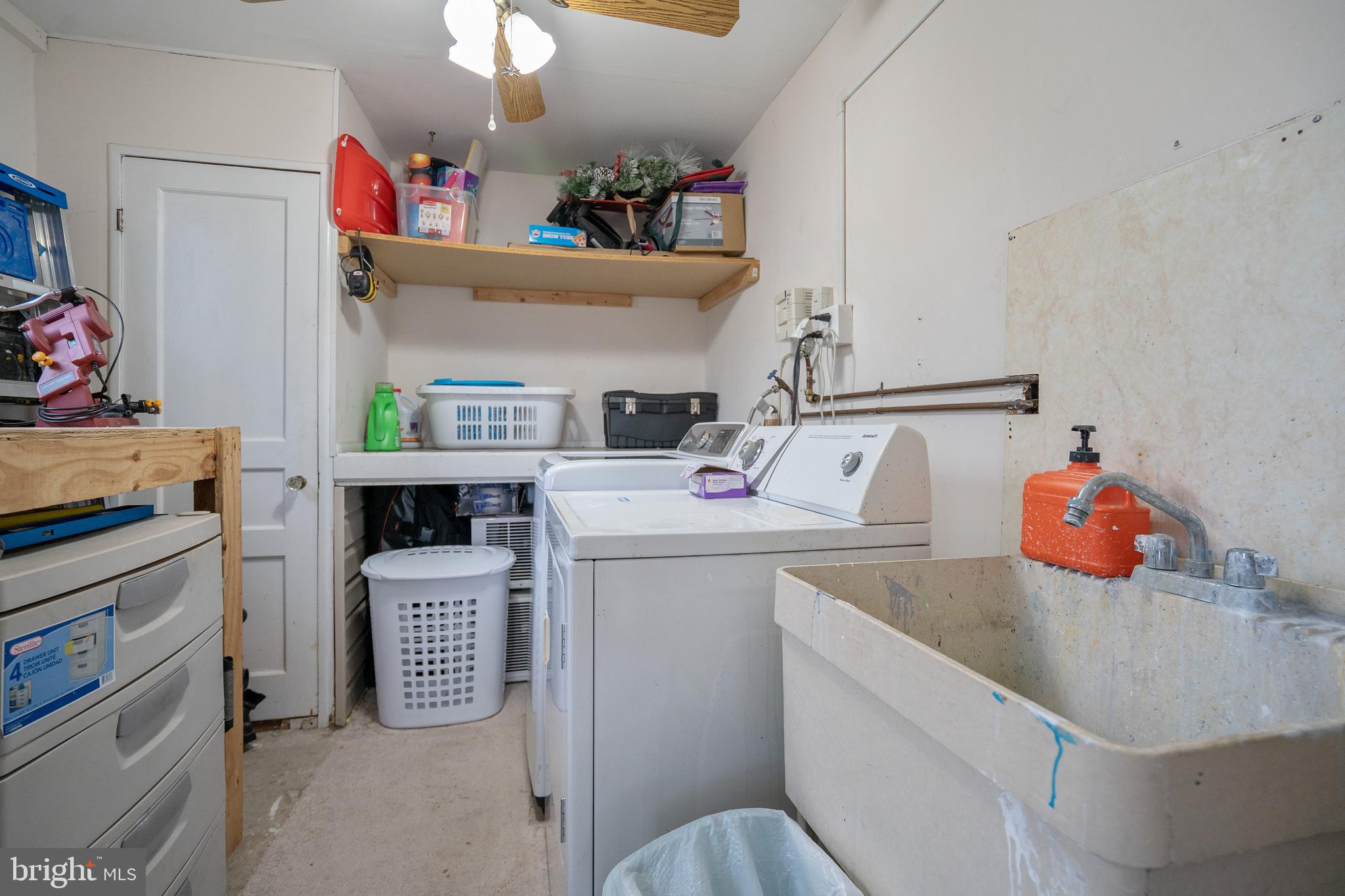 1241 Seven Oaks Road Baltimore, MD 21227 - Photo 33 of 40 Gallery Image 33