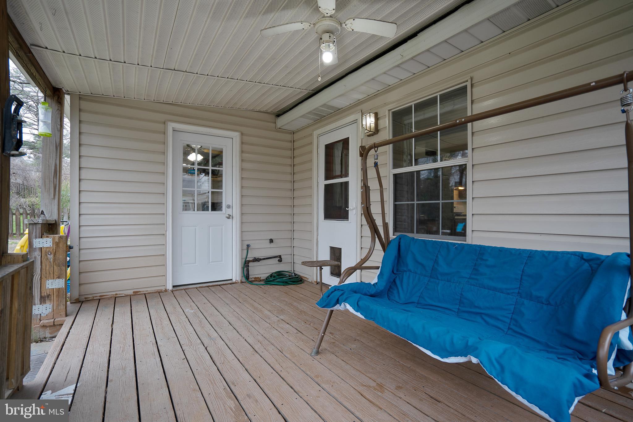1241 Seven Oaks Road Baltimore, MD 21227 - Photo 34 of 40 Gallery Image 34