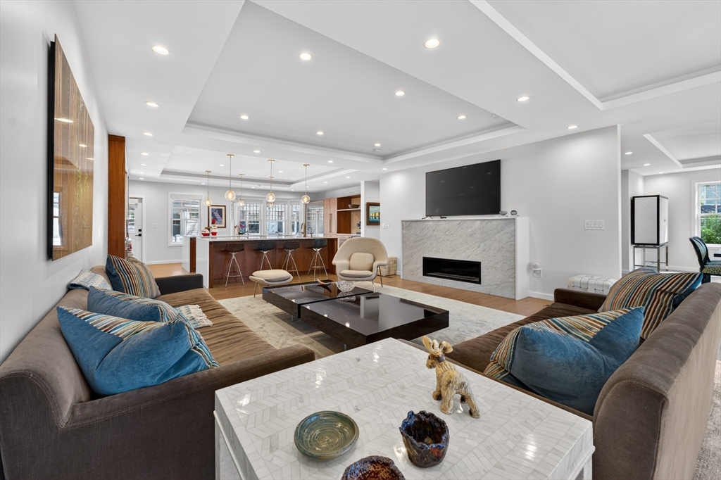 377 Walnut Street, Unit 1 Newton, MA 02460 - Photo 12 of 37