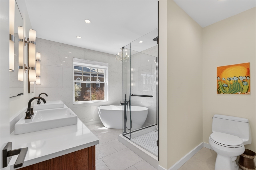 377 Walnut Street, Unit 1 Newton, MA 02460 - Photo 15 of 37