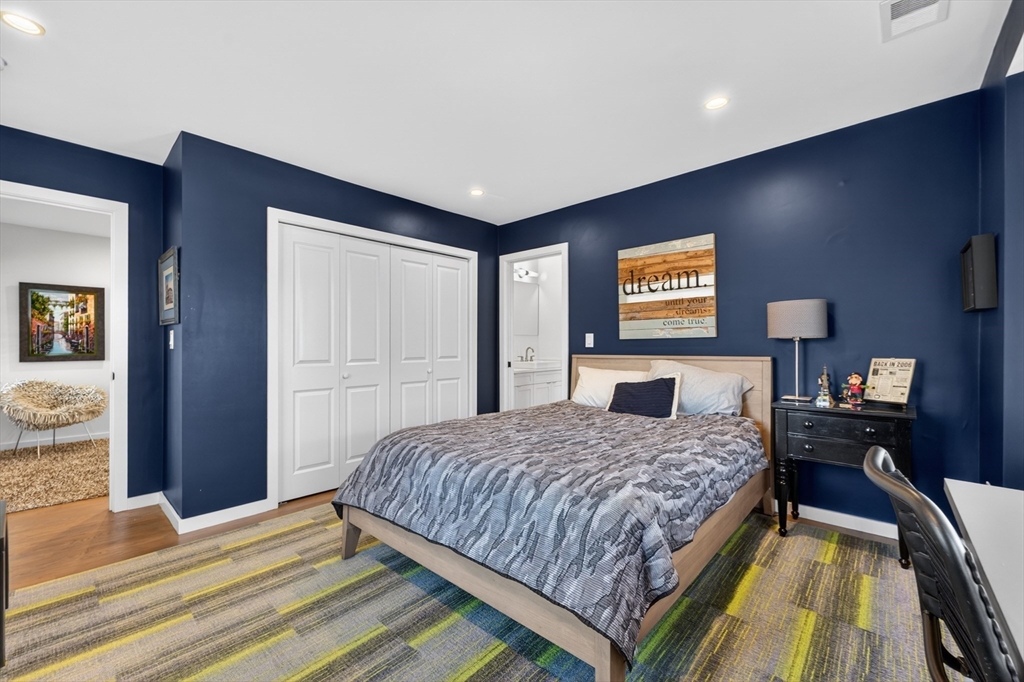 377 Walnut Street, Unit 1 Newton, MA 02460 - Photo 22 of 37