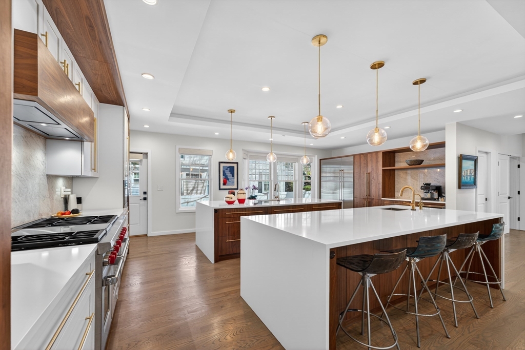 377 Walnut Street, Unit 1 Newton, MA 02460 - Photo 8 of 37