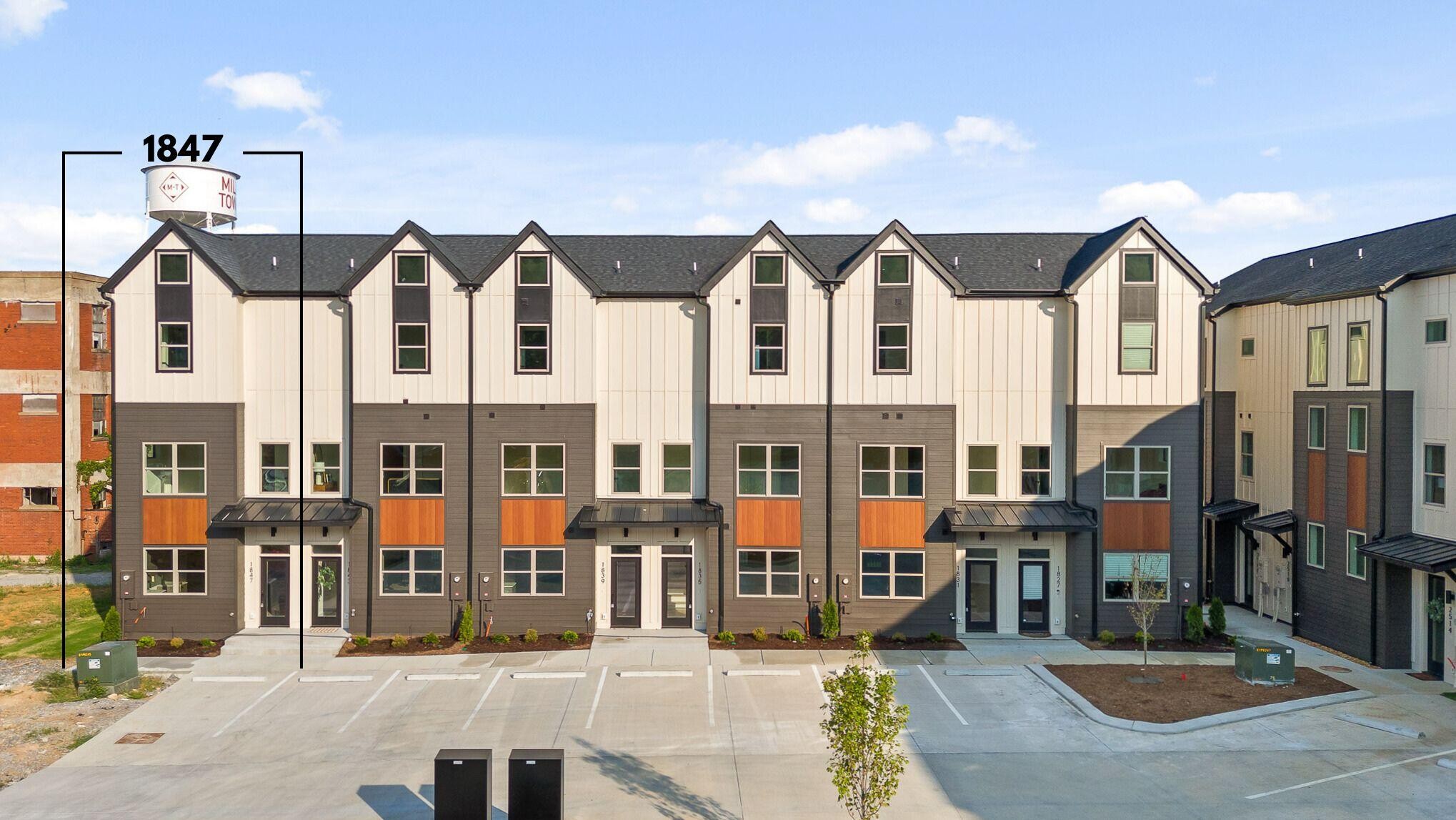 1847 Coosa Way Chattanooga, TN 37404 - Photo 2 of 52 a view of a large building