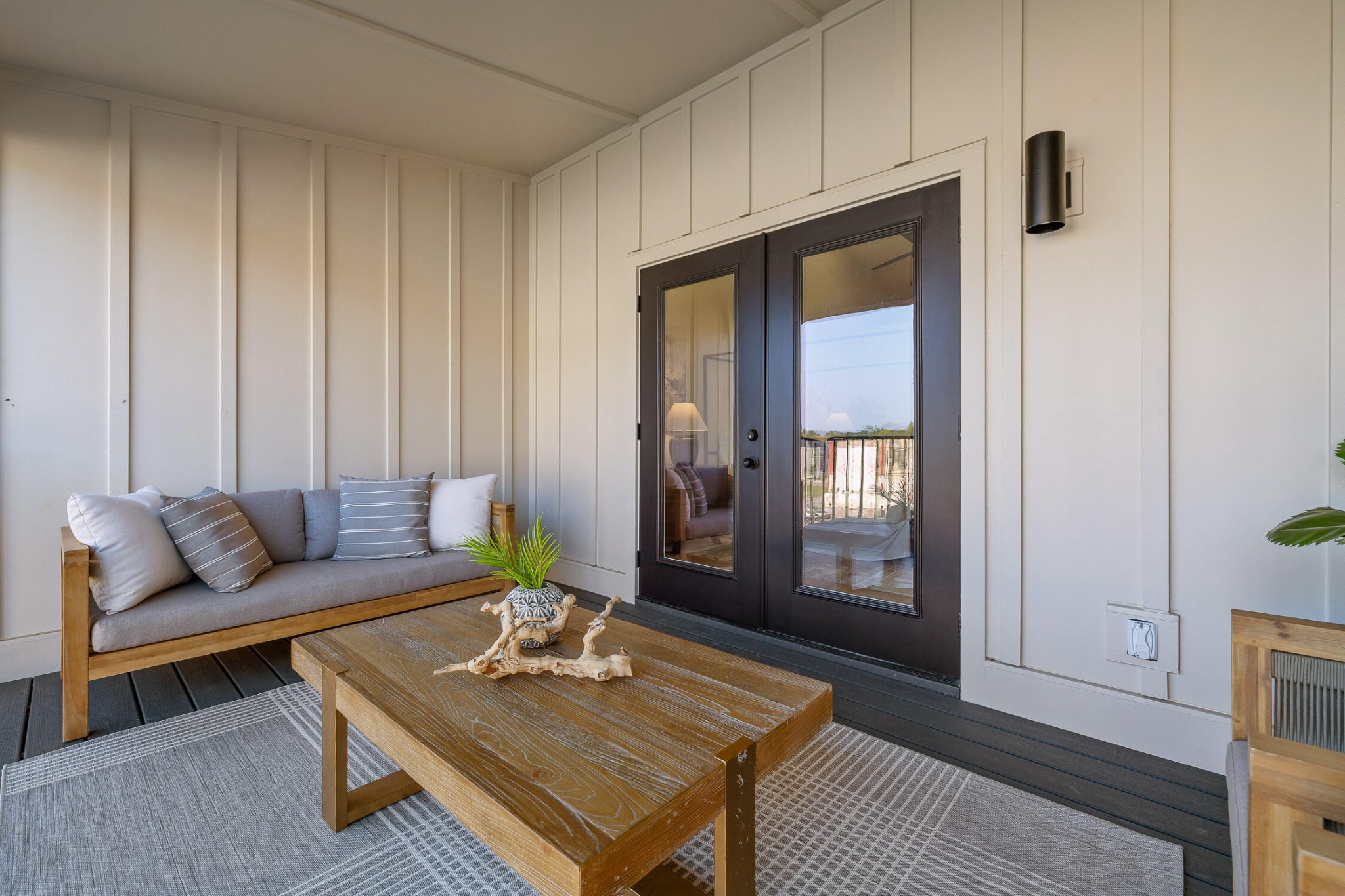 1847 Coosa Way Chattanooga, TN 37404 - Photo 37 of 52 a living room with furniture and wooden floor