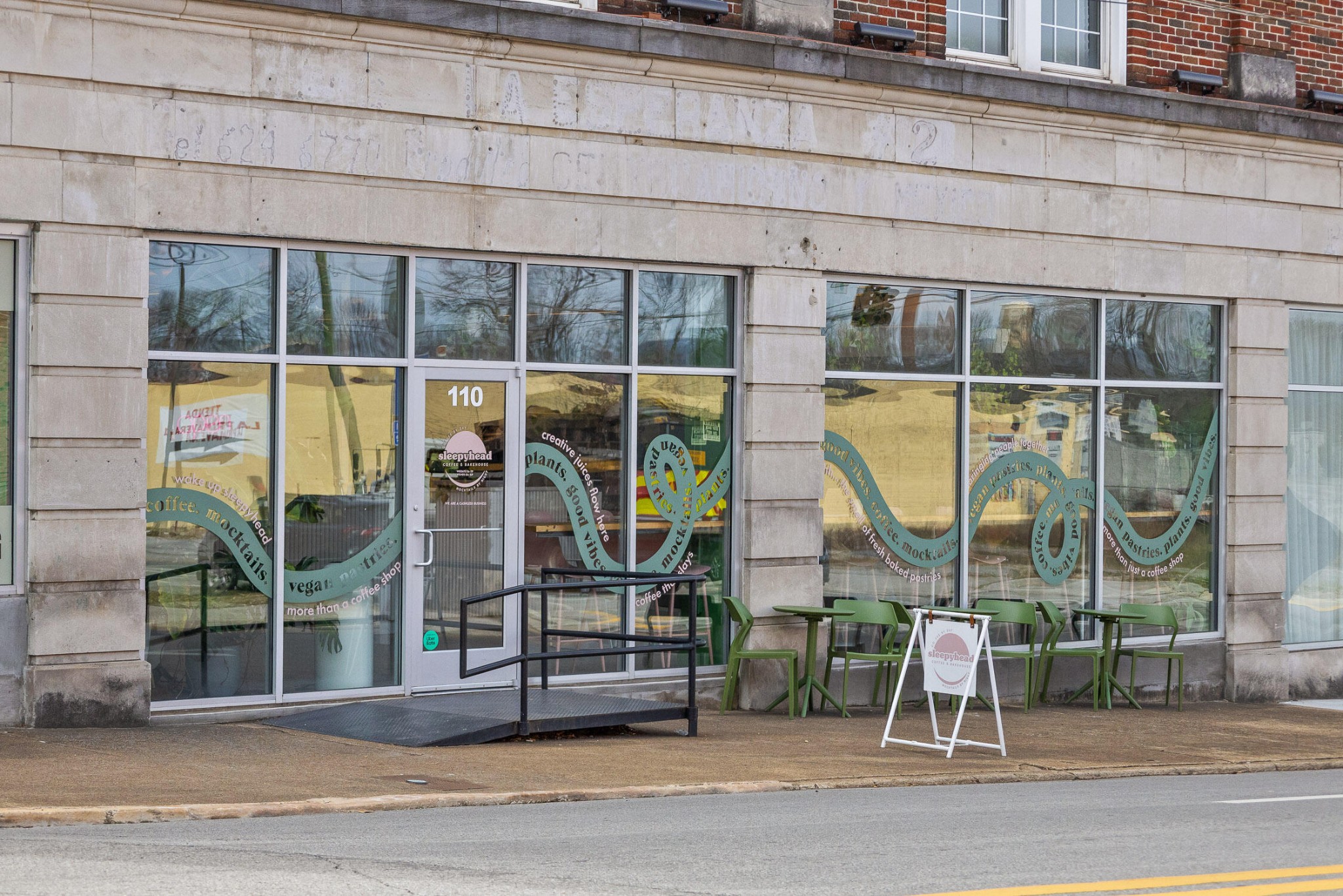 1847 Coosa Way Chattanooga, TN 37404 - Photo 50 of 52 a view of building with the windows