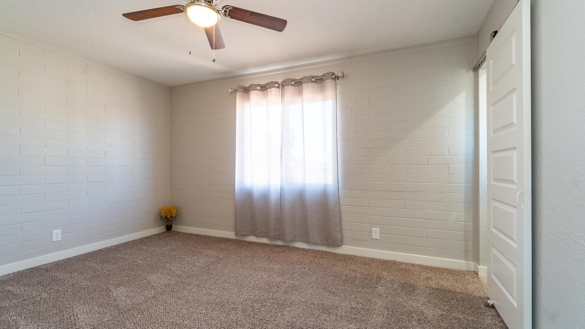 1628 West Maldonado Road Phoenix, AZ 85041 - Photo 13 of 21 Master Bathroom
