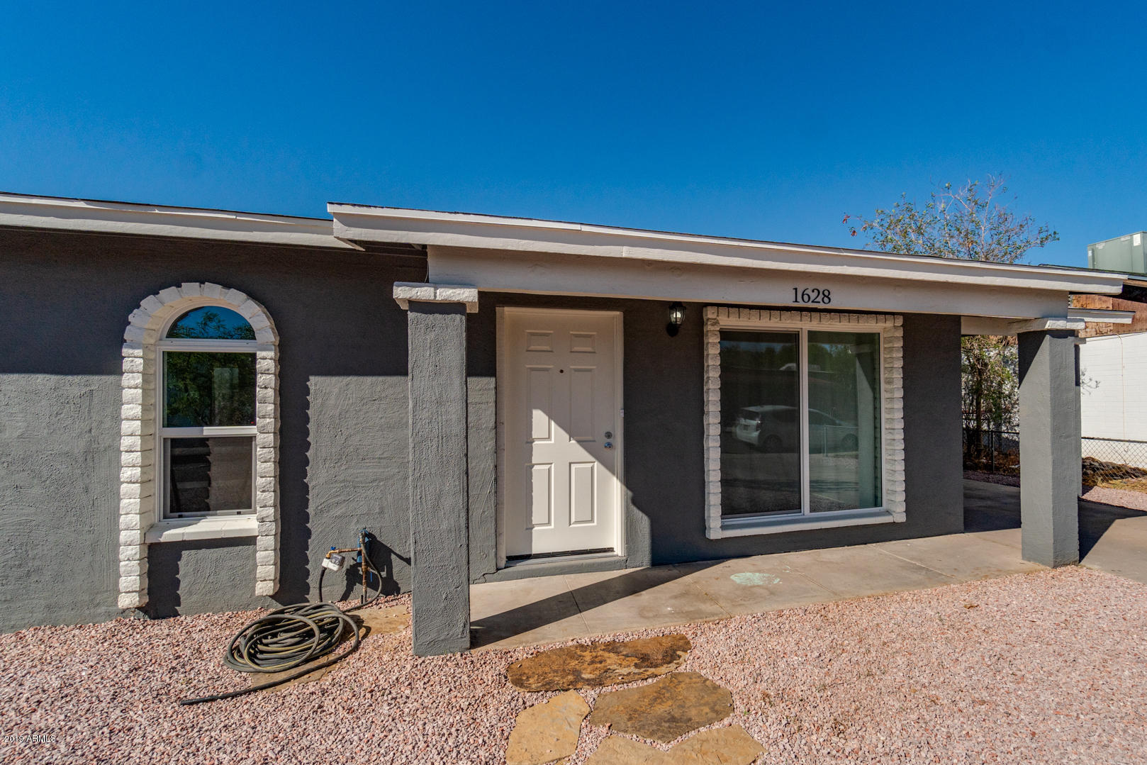 1628 West Maldonado Road Phoenix, AZ 85041 - Photo 2 of 21 Front2