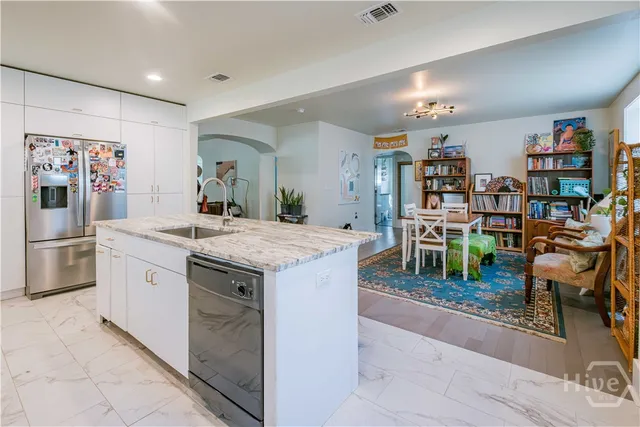 $575,000 | 607 Virginia Avenue, Savannah, GA 31404