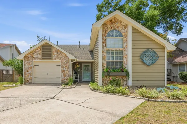 $375,000 | 1609 Mariah Way East, Fort Walton Beach, FL 32547