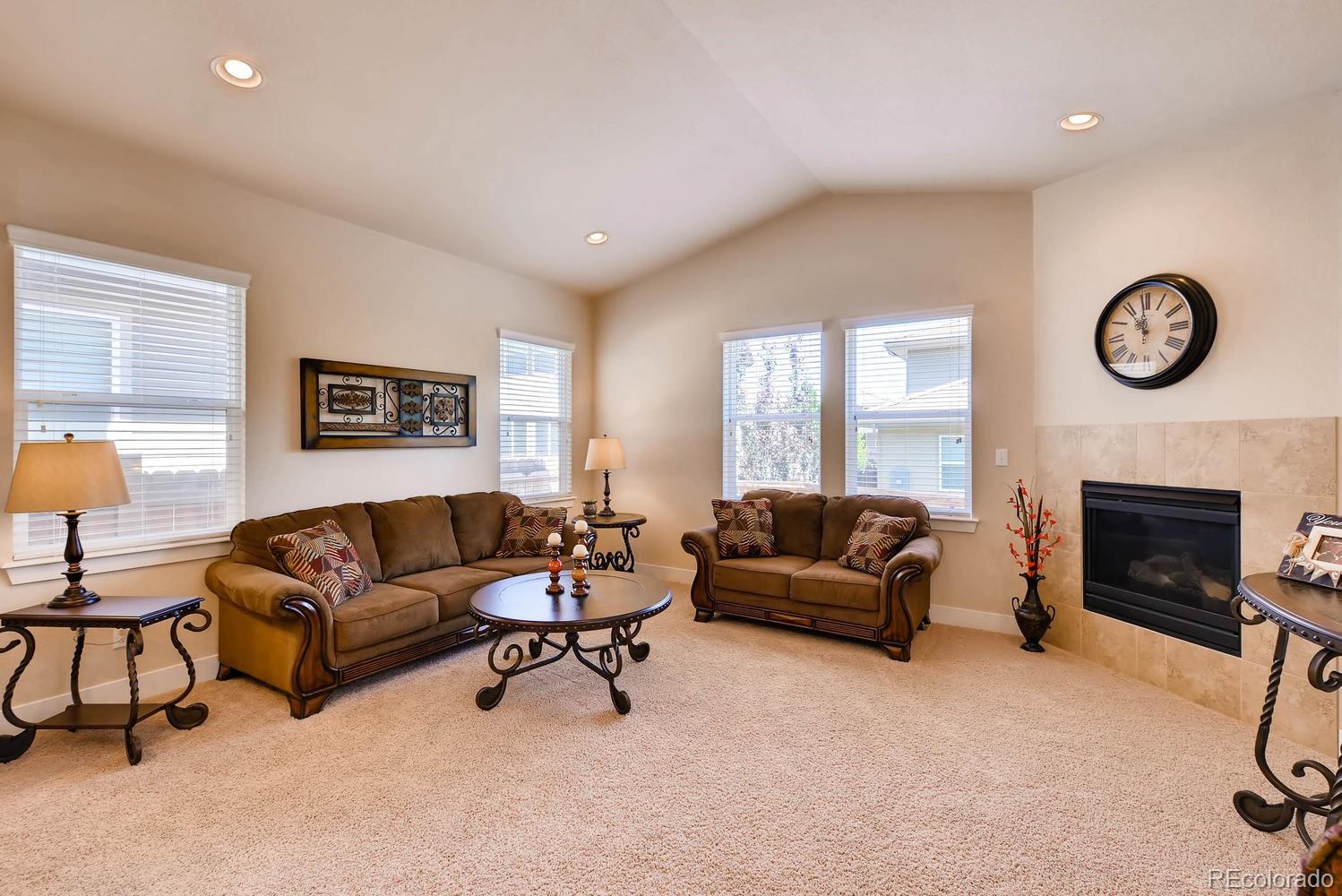 10465 Rutledge Street Parker, CO 80134 - Photo 3 of 31 Gallery Image 3