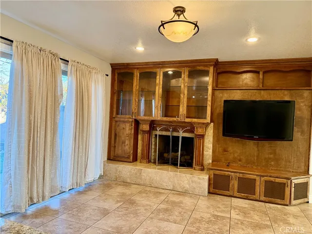 $4,500 | 2241 East Oshkosh Avenue, Anaheim, CA 92806