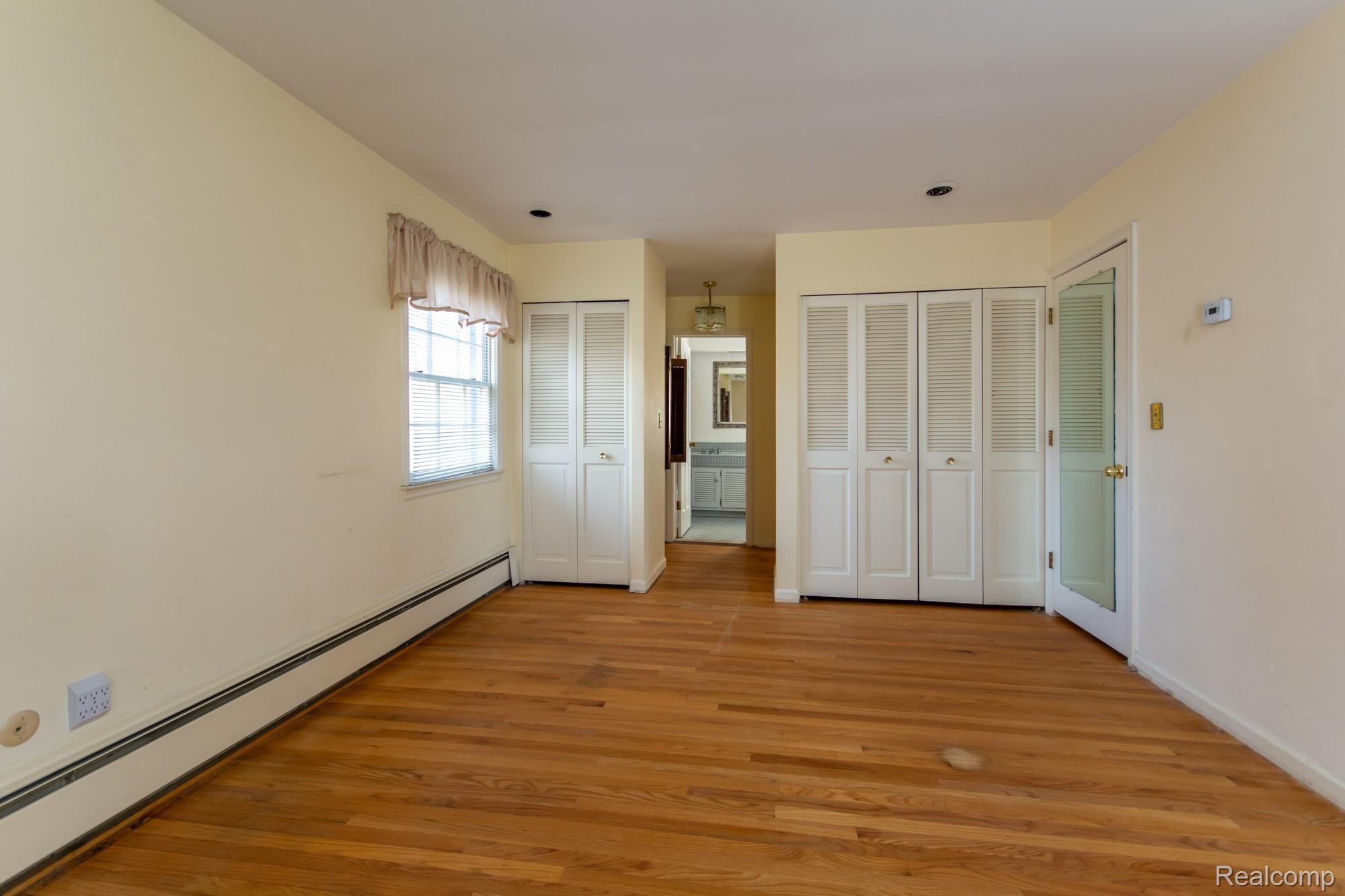 1687 Quarton Road Birmingham, MI 48009 - Photo 33 of 40 DSC_6988.jpg