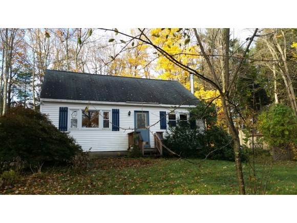 32 Merrick Road Raymond, NH 03077 - Photo 1 of 1