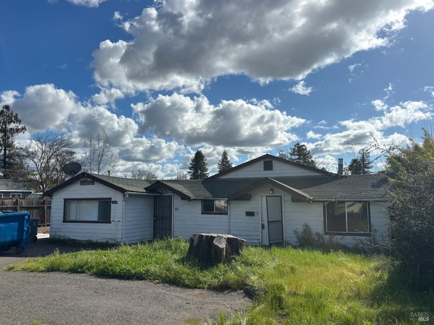 1427 Russell Avenue Santa Rosa, CA 95403 - Photo 2 of 15