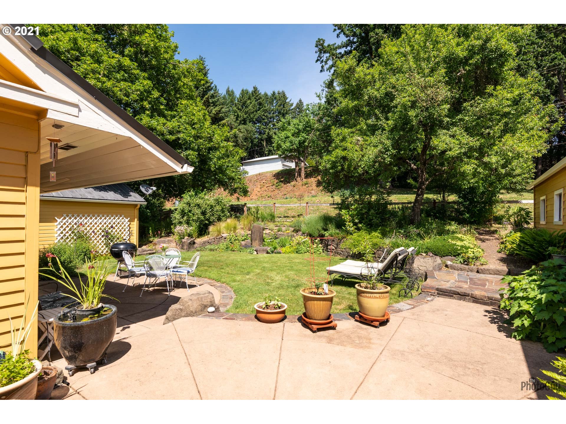 32481 Howard Loop Cottage Grove, OR 97424 - Photo 25 of 32 Gallery Image 25