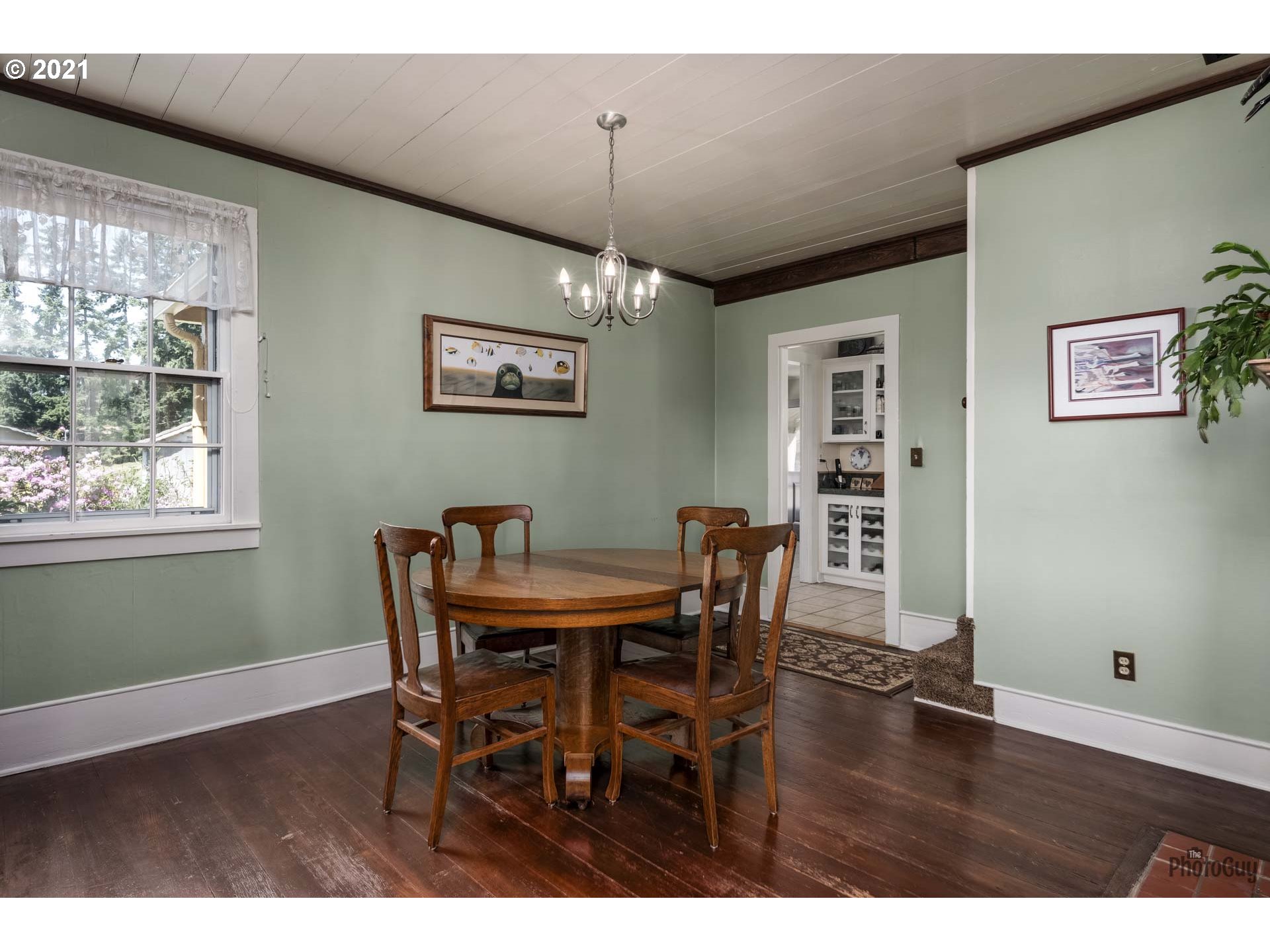 32481 Howard Loop Cottage Grove, OR 97424 - Photo 9 of 32 Gallery Image 9