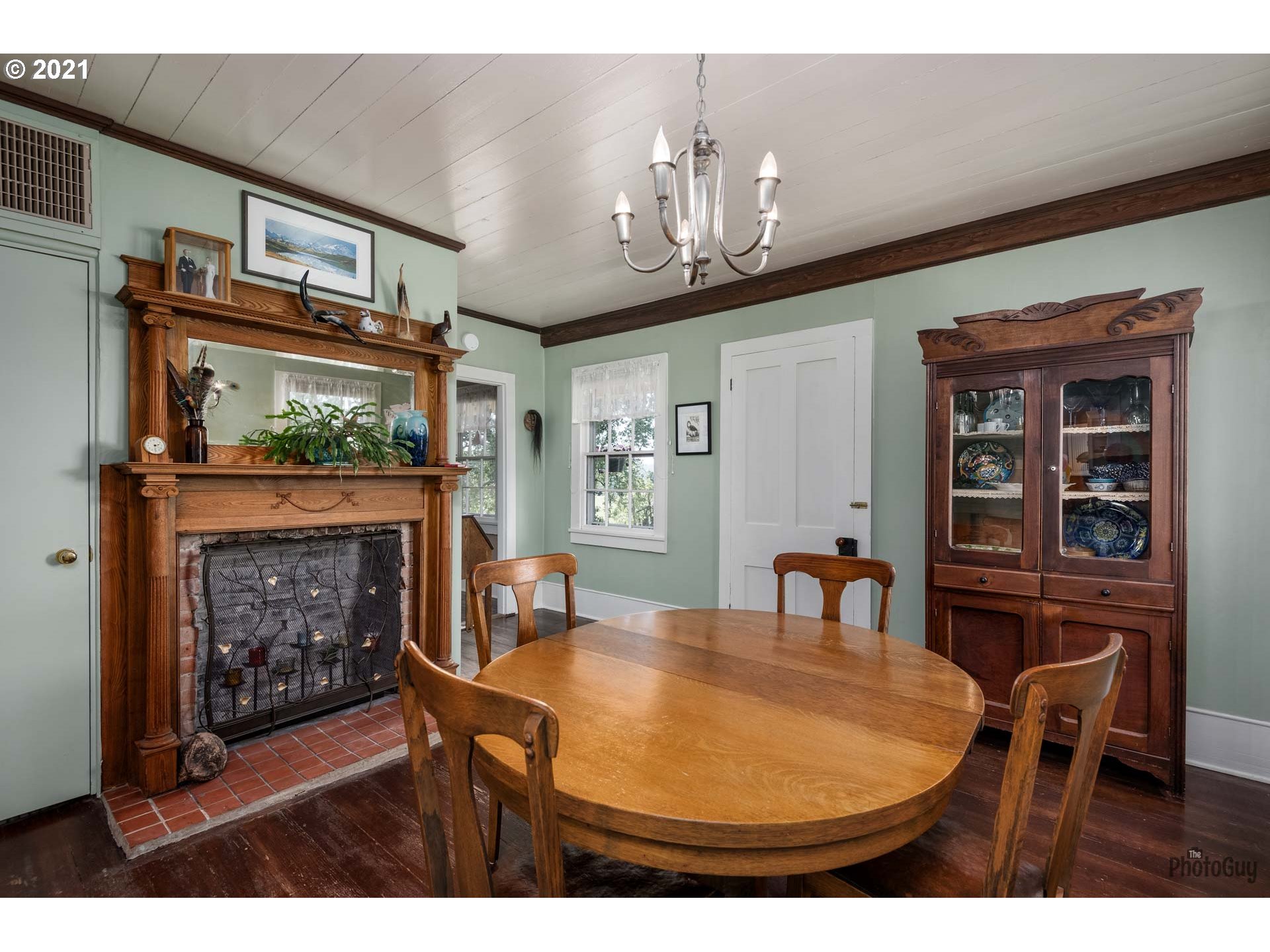 32481 Howard Loop Cottage Grove, OR 97424 - Photo 10 of 32 Gallery Image 10