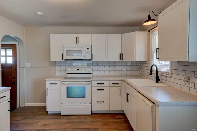 $149,900 | 1804 12th Street, Tell City, IN 47586