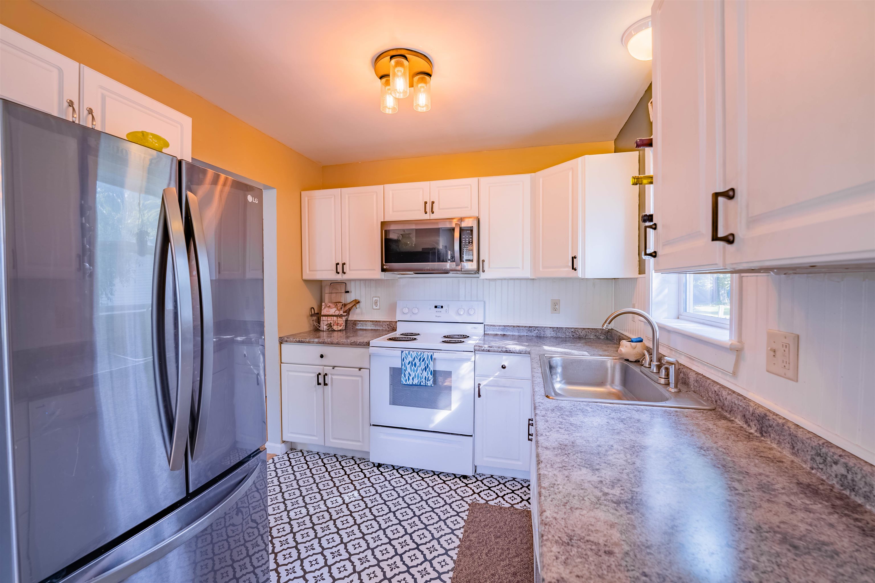 225 Richmond Road Hinesburg, VT 05461 - Photo 8 of 40 Gallery Image 8