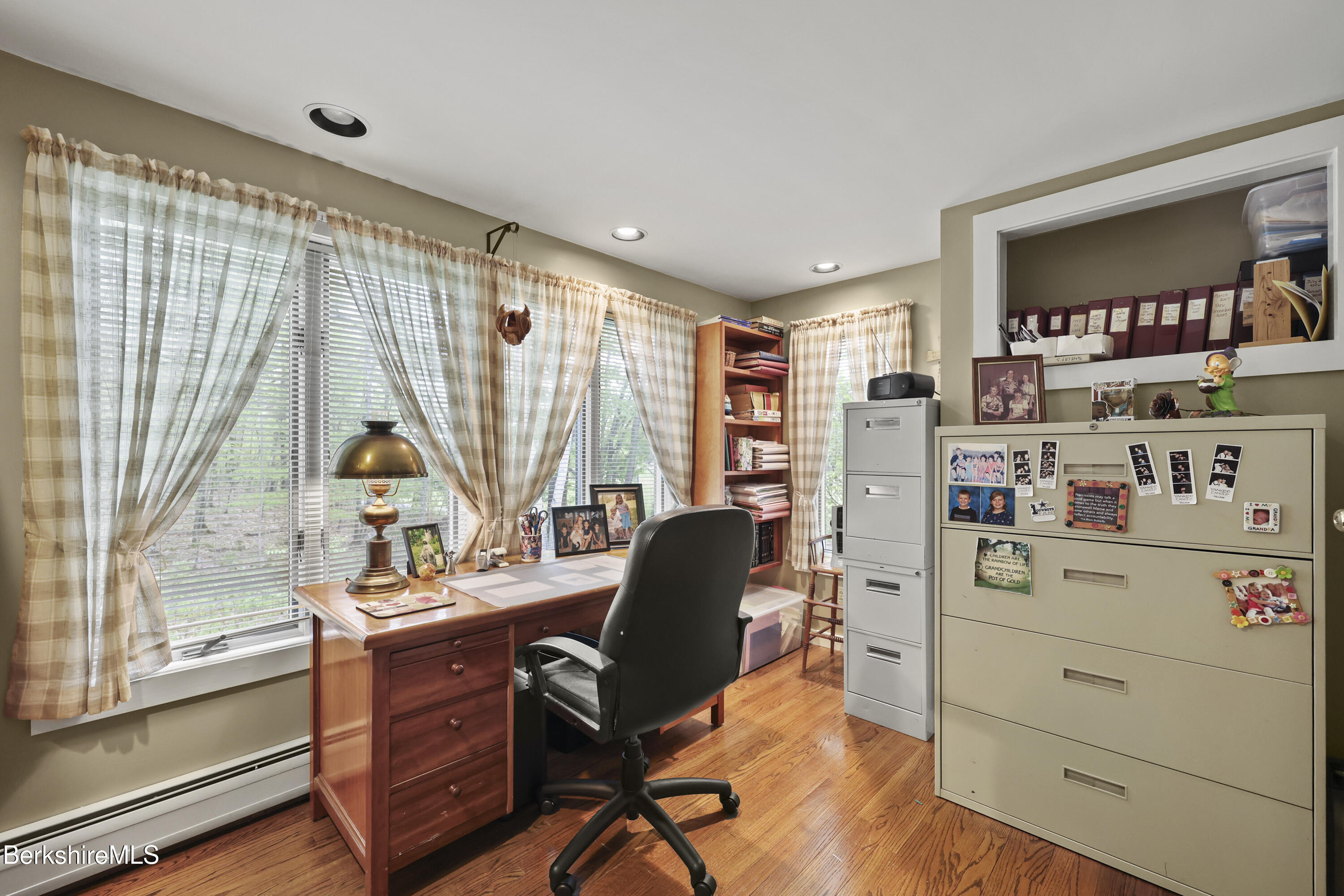 924 Henderson Road Williamstown, MA 01267 - Photo 11 of 51 Office