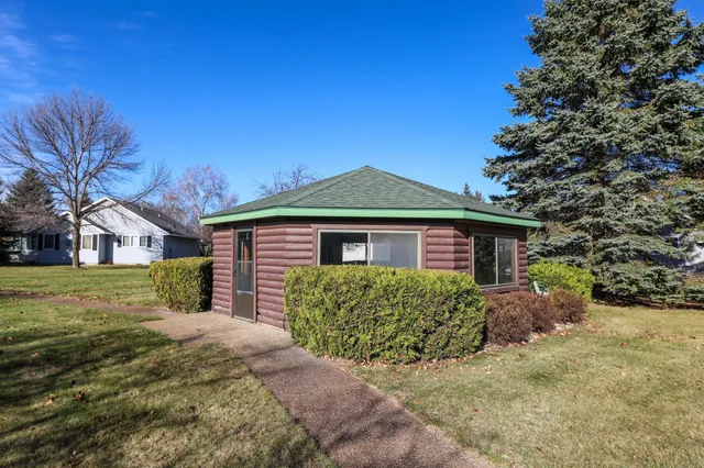 $309,900 | 1268 Westbrook Circle, Alexandria, MN 56308