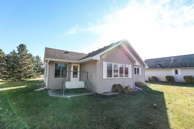 $309,900 | 1268 Westbrook Circle, Alexandria, MN 56308