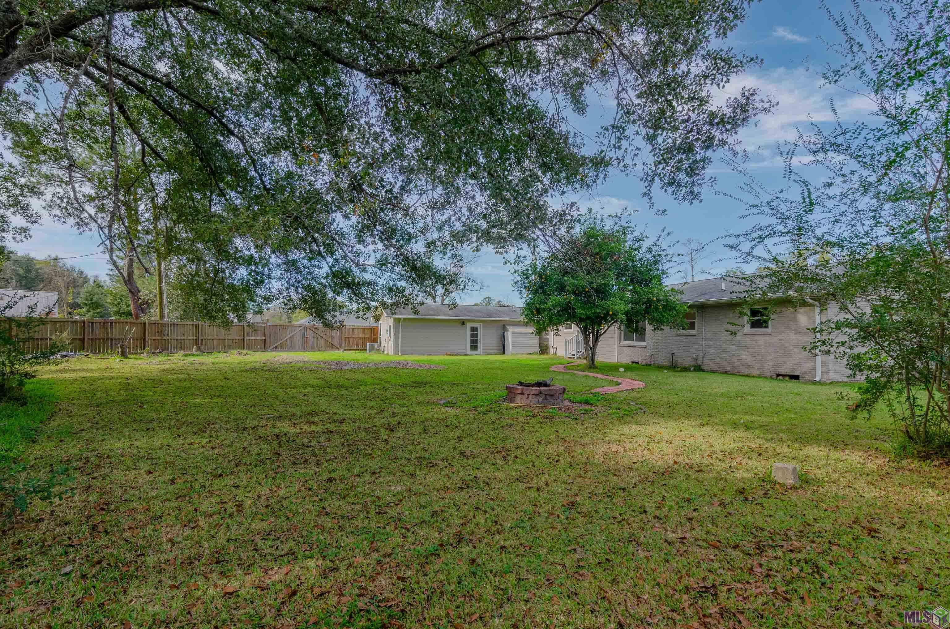 11274 Arnold Road Denham Springs, LA 70726 - Photo 20 of 24 Fenced Back Yard