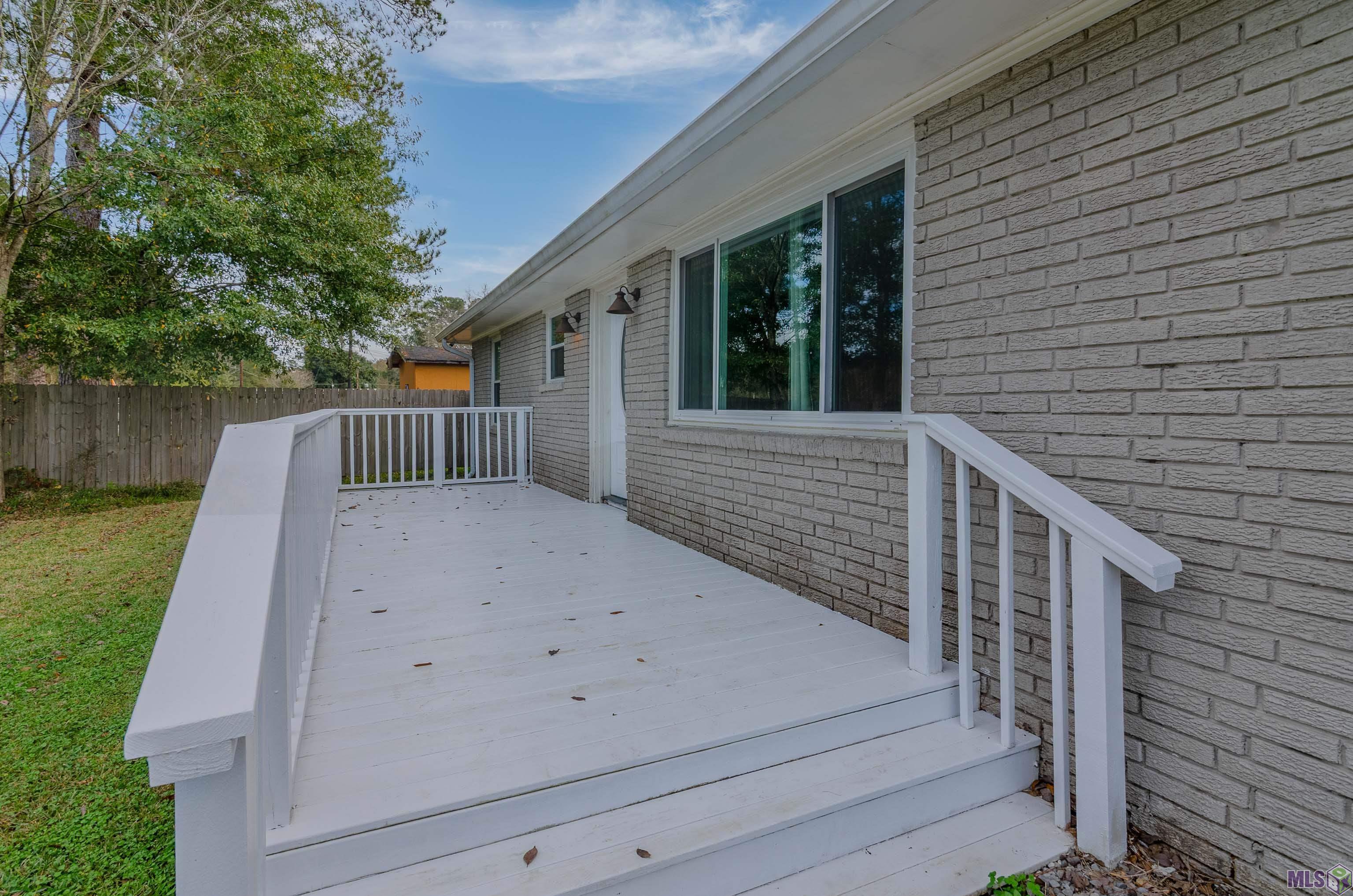 11274 Arnold Road Denham Springs, LA 70726 - Photo 3 of 24 Deck Just Repainted