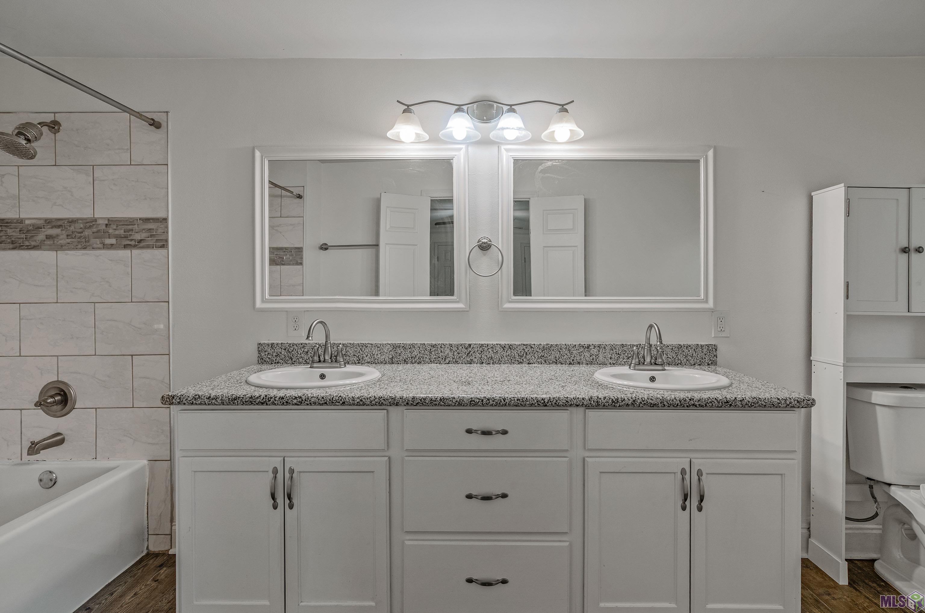 11274 Arnold Road Denham Springs, LA 70726 - Photo 10 of 24 Double Vanities