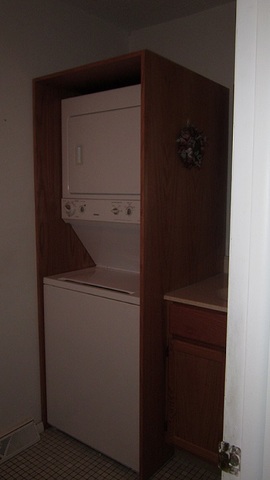 208 Linder Lane Rochelle, IL 61068 - Photo 16 of 25 a utility room with dryer and washer