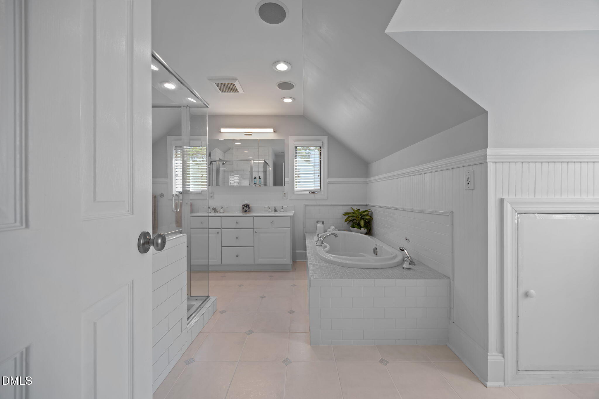 1712 Arlington Street Raleigh, NC 27608 - Photo 32 of 49 Gallery Image 32