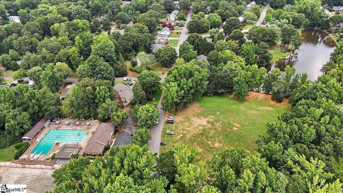 201 Crepe Myrtle Court Greenville, SC 29607 - Photo 34 of 36
