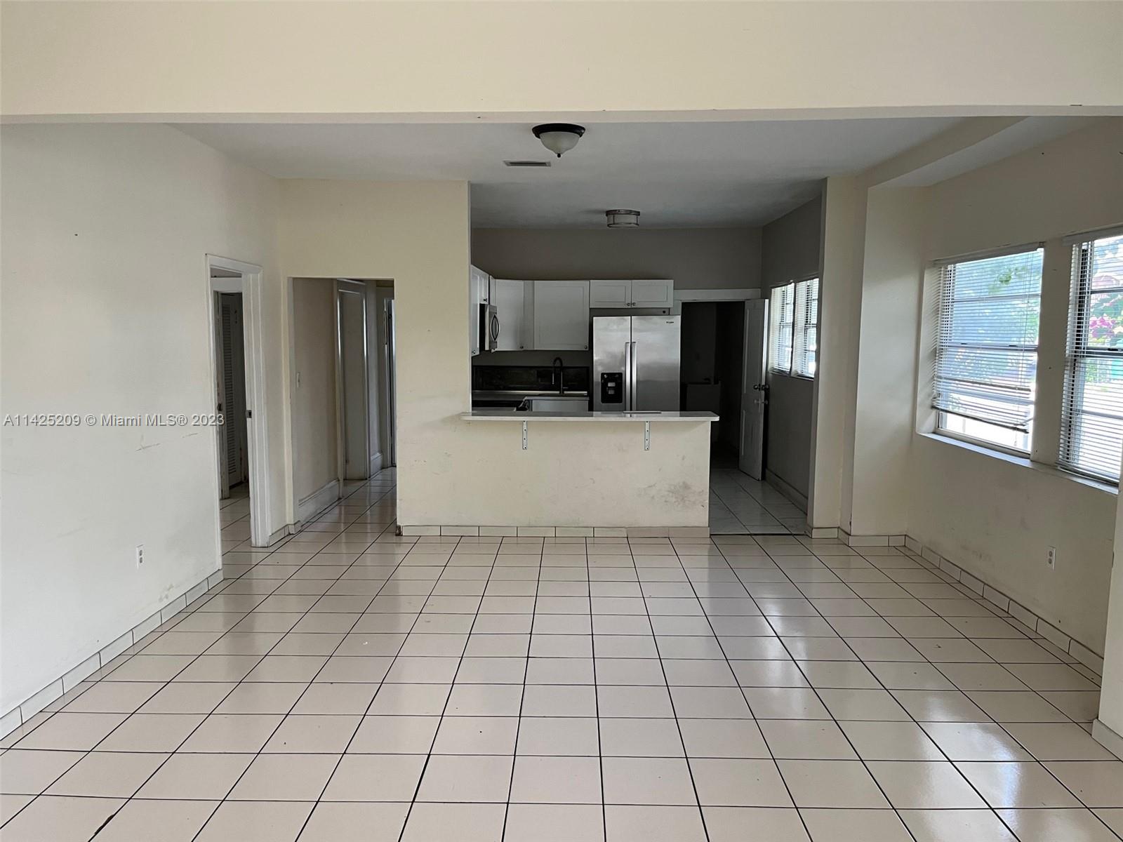 994 Northwest 2nd Street Miami, FL 33128 - Photo 11 of 14