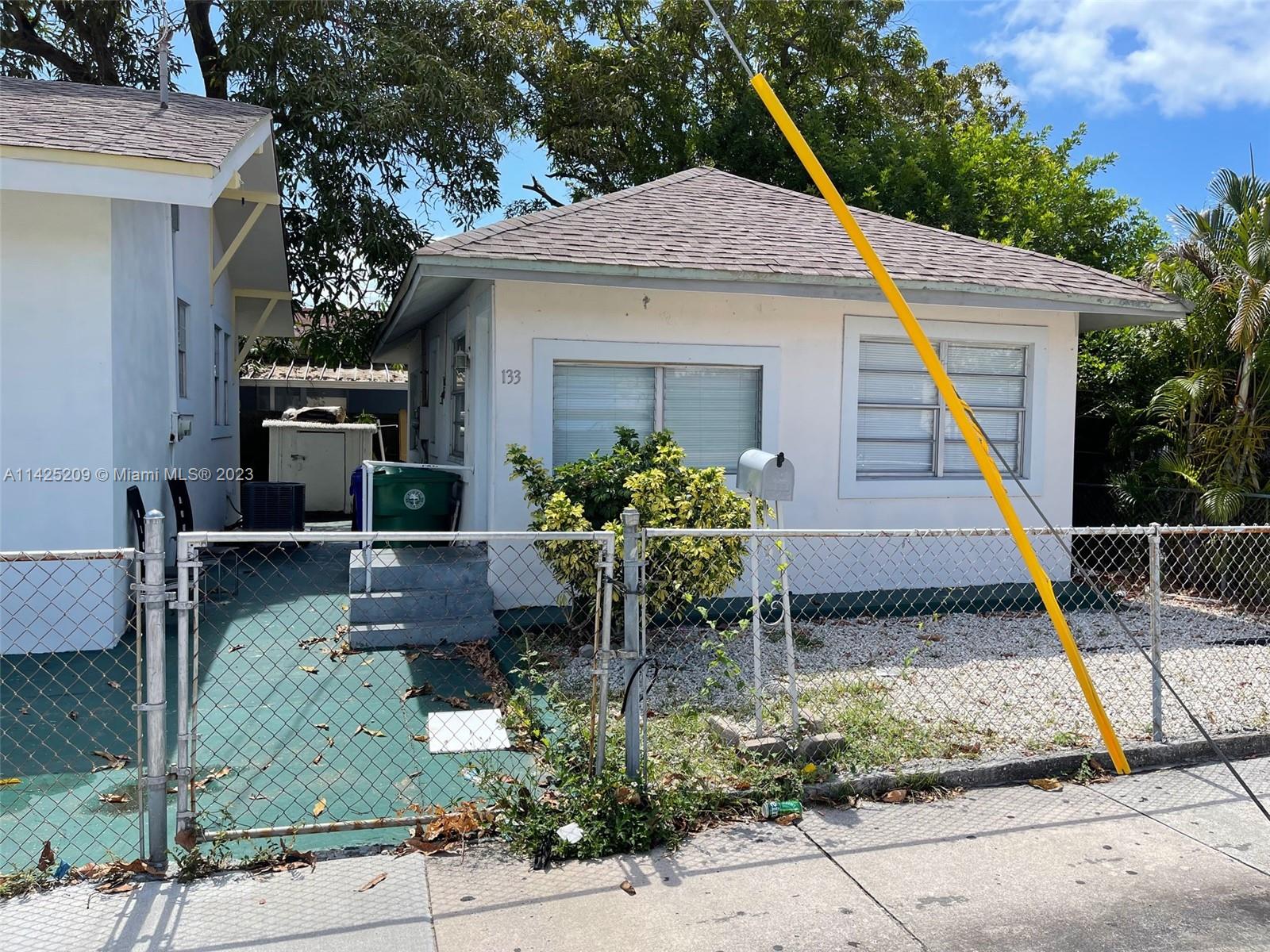 994 Northwest 2nd Street Miami, FL 33128 - Photo 2 of 14
