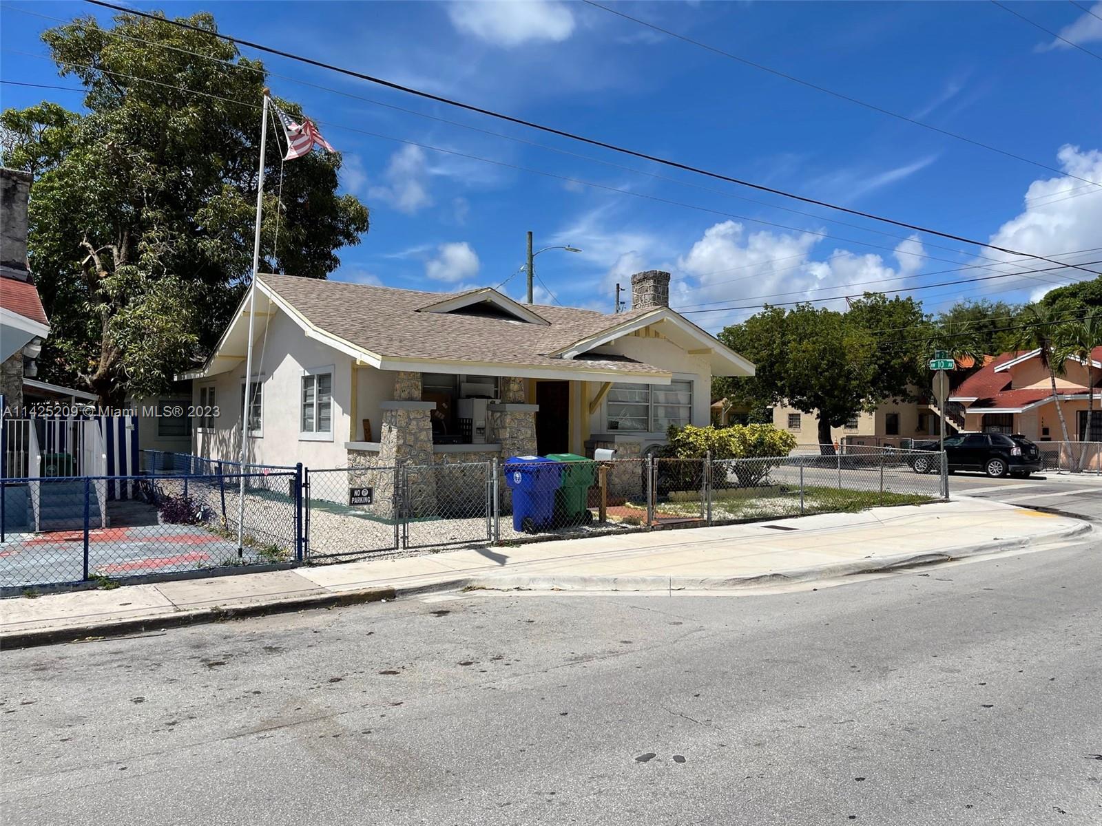 994 Northwest 2nd Street Miami, FL 33128 - Photo 9 of 14