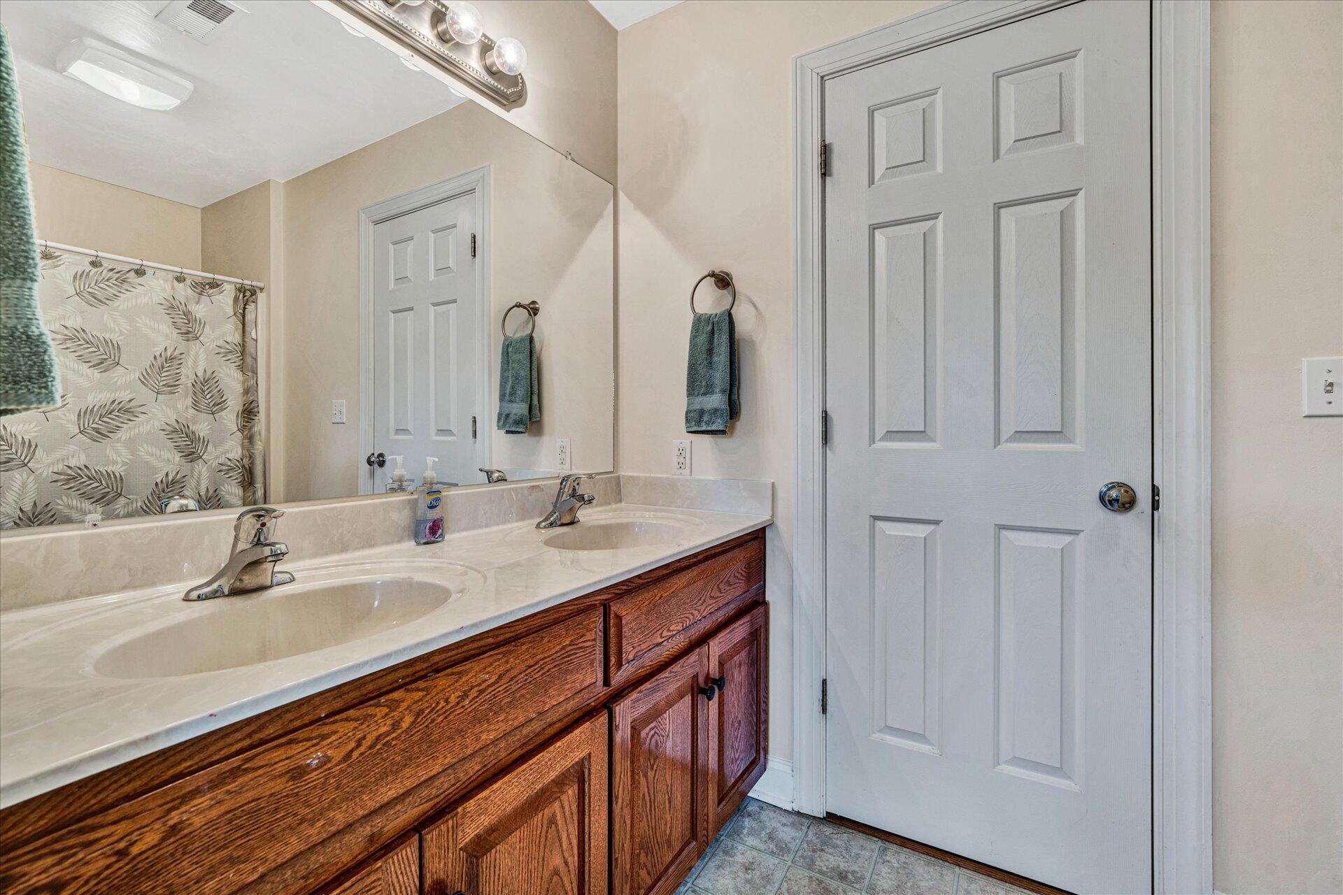 325 Rock Ridge Road Callaway, VA 24067 - Photo 44 of 74 Bath Upper Level