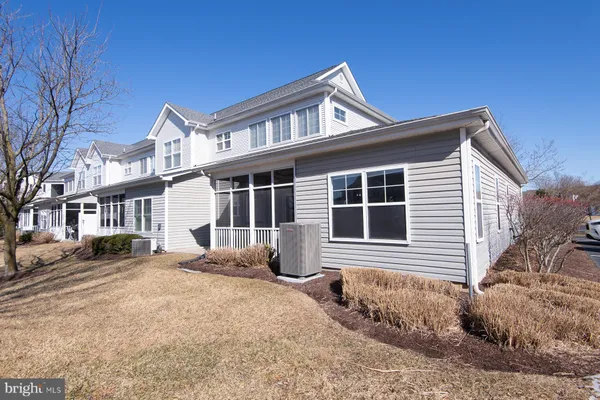 $370,000 | 34673 Villa Circle, Unit 301, Lewes, DE 19958