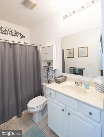 $370,000 | 34673 Villa Circle, Unit 301, Lewes, DE 19958