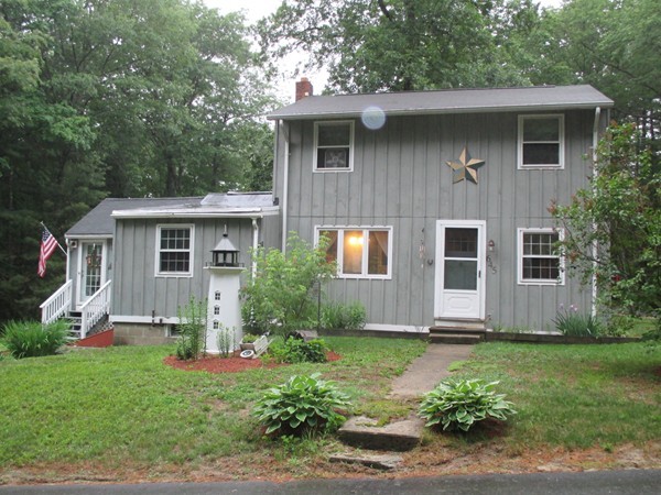 645 Royalston Road Phillipston, MA 01331 - Photo 1 of 24 Gallery Image 1