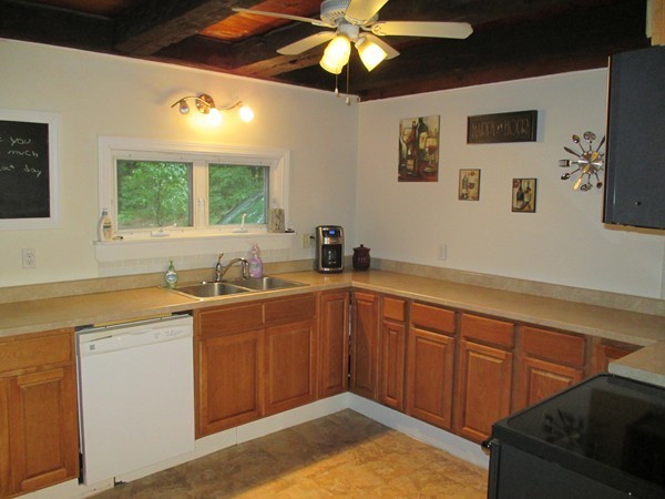 645 Royalston Road Phillipston, MA 01331 - Photo 4 of 24 Gallery Image 4