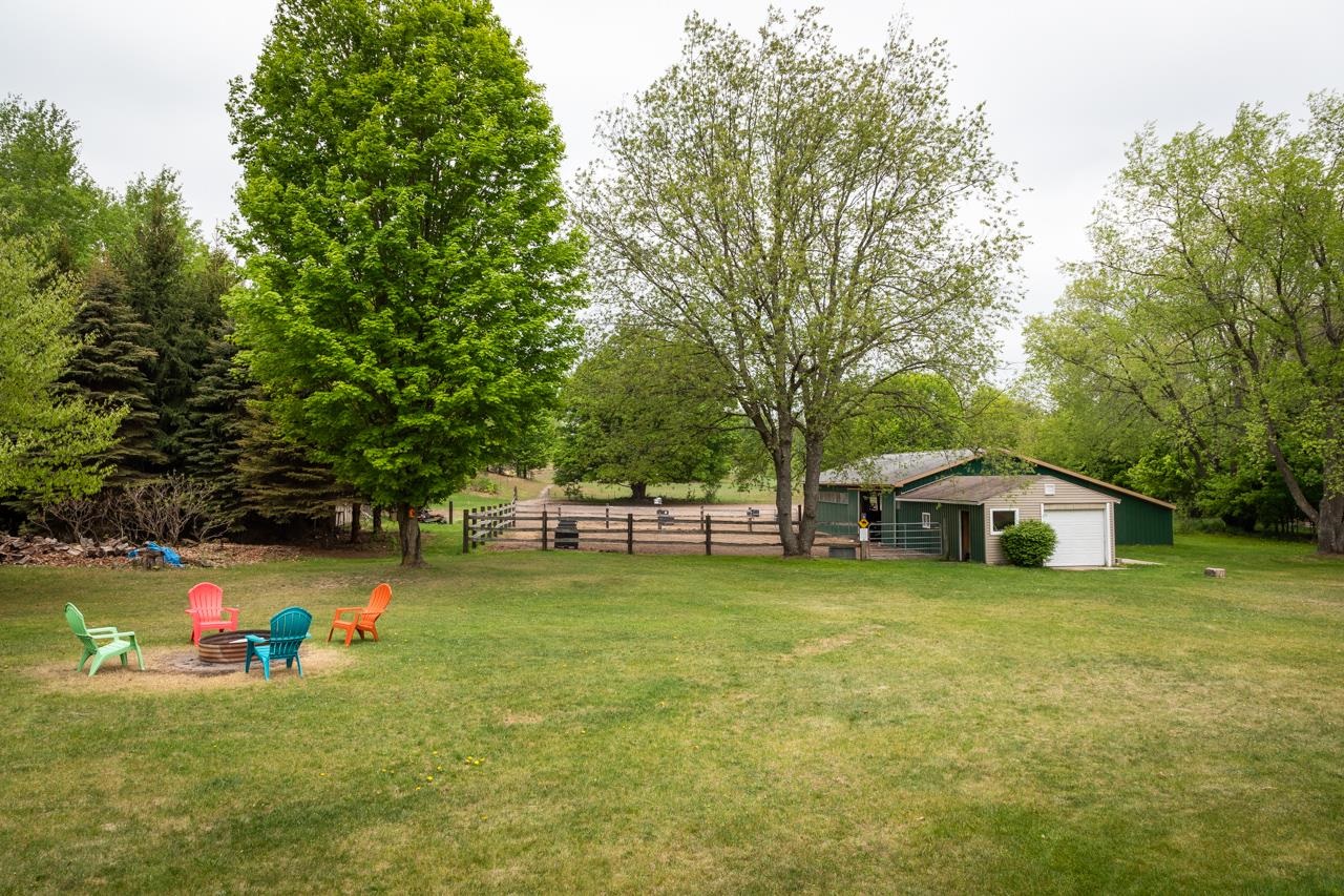 1476 North Betsie River Road Interlochen, MI 49643 - Photo 35 of 43 1907021-34.JPG