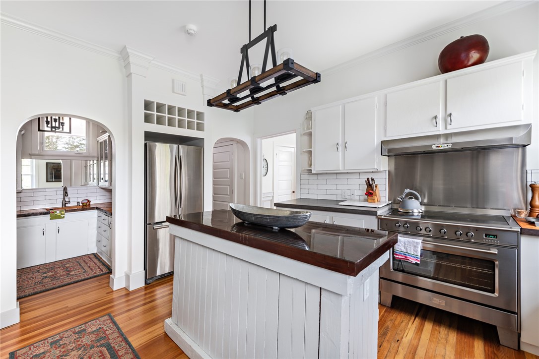 4 Yosemite Valley Road Westerly, RI 02891 - Photo 16 of 40