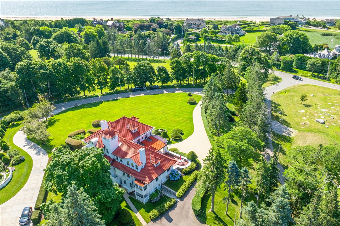 4 Yosemite Valley Road Westerly, RI 02891 - Photo 8 of 40