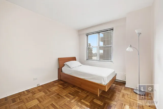$895,000 | 573 Grand Street, Unit D1504 | Lower East Side
