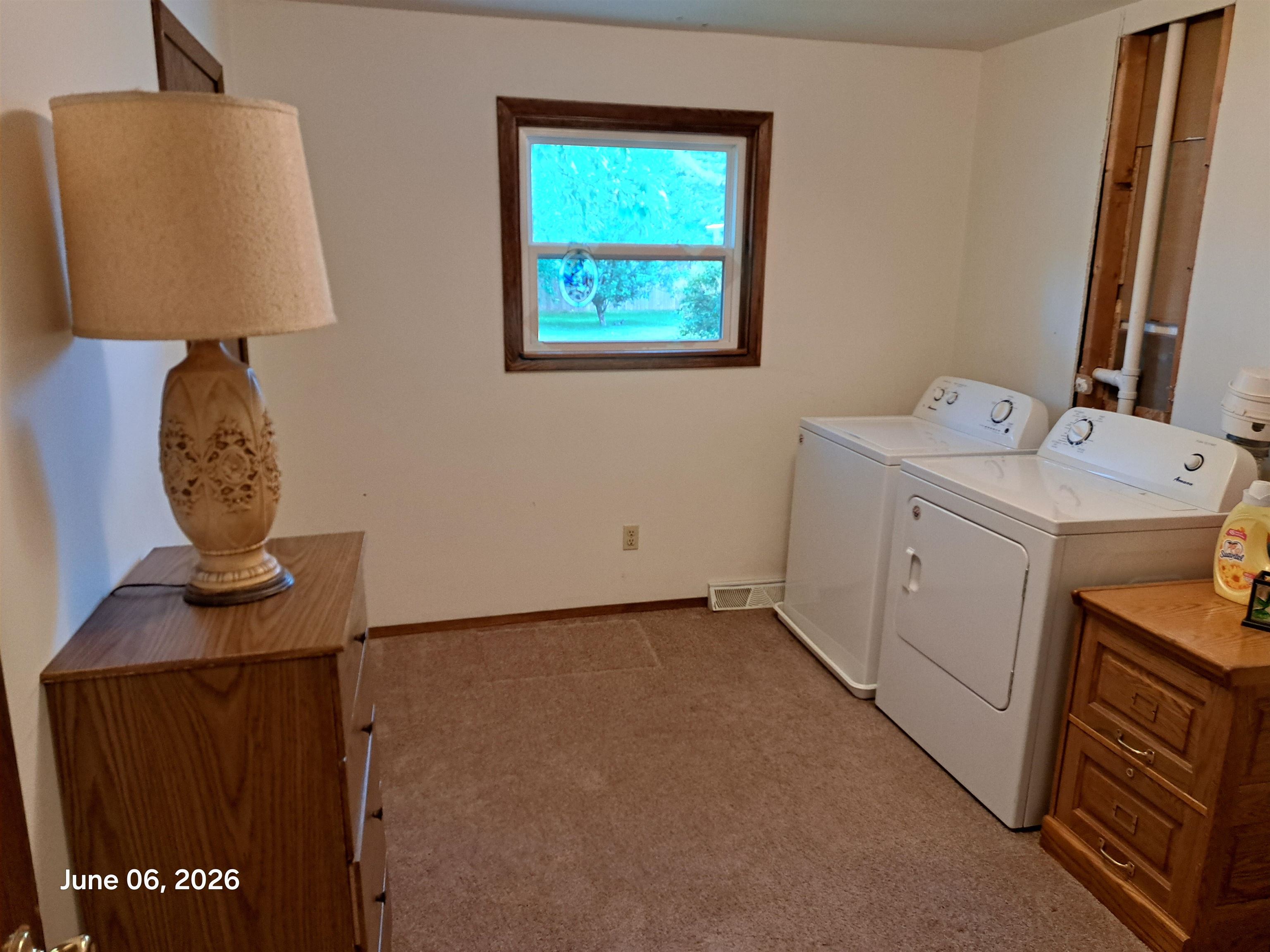1121 Calder Street Menasha, WI 54952 - Photo 11 of 16